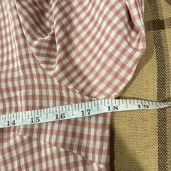 Petal and Pup mini size 4 dress puffy sleeves gentle used only - Picture 9 of 10